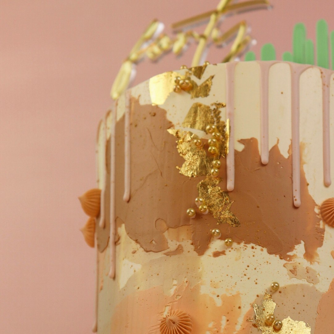 Cake decorated with buttercream colored using Colour Mill Clay oil based food coloring